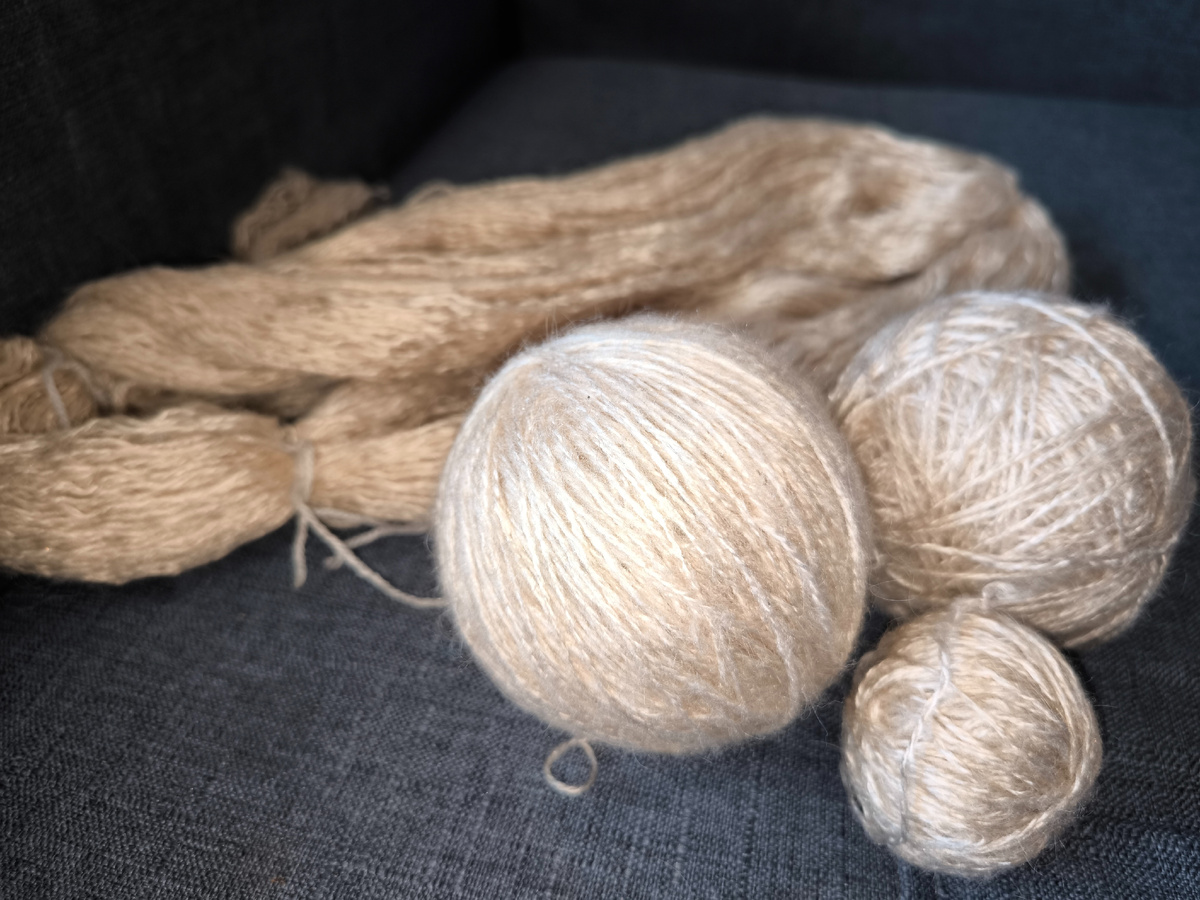 Из этого я планировала связать основное полотно