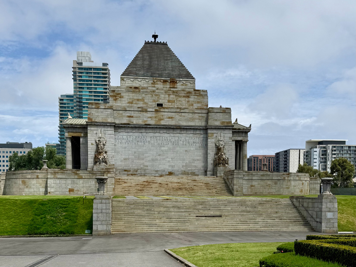 Монументу памяти (Shrine of Remembrance), Мельбурн, Австралия