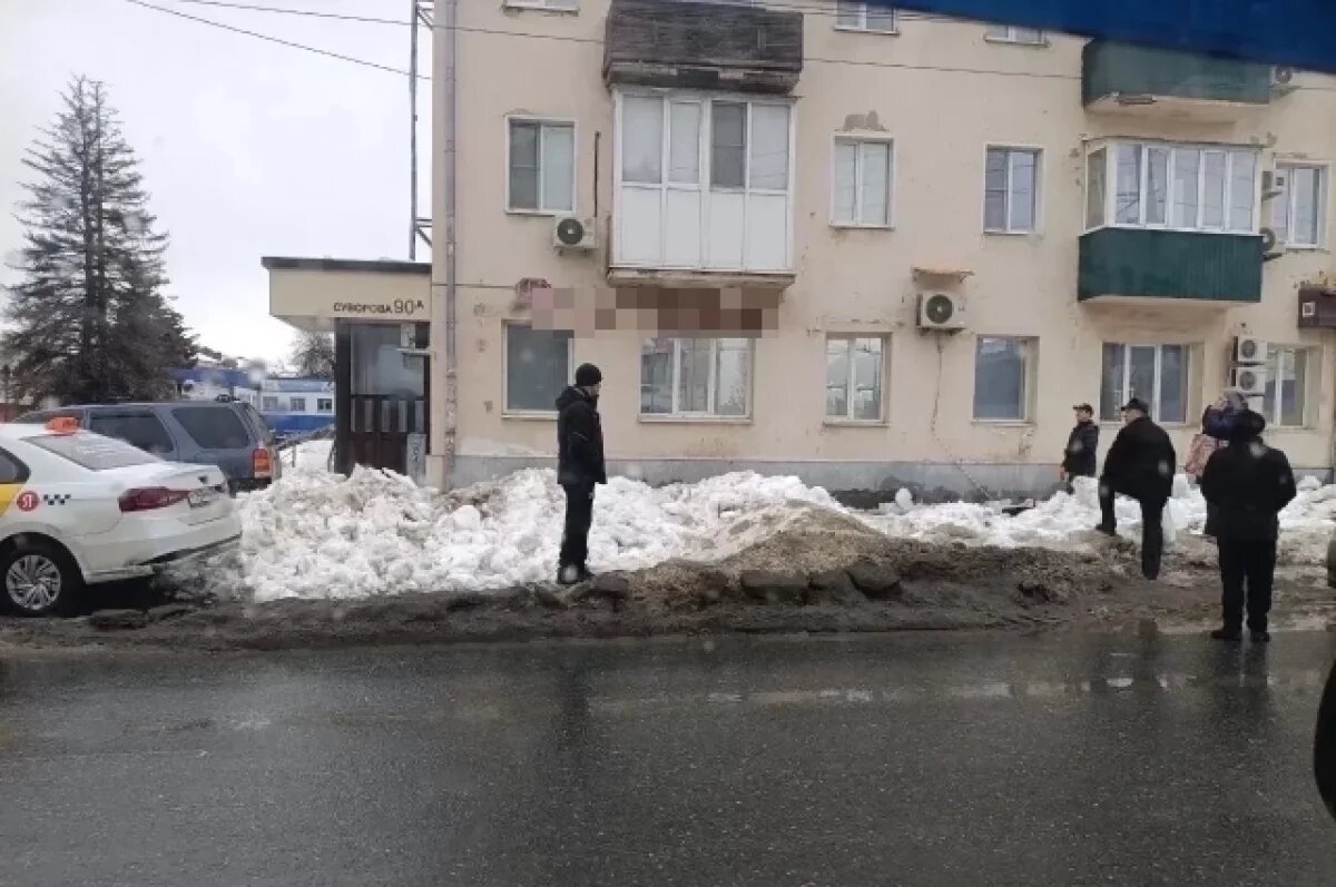    Прокуратура проводит проверку по факту падения снега на подростка в Пензе
