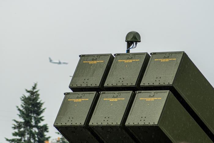 Обложка © Shutterstock / FOTODOM / Michele Ursi