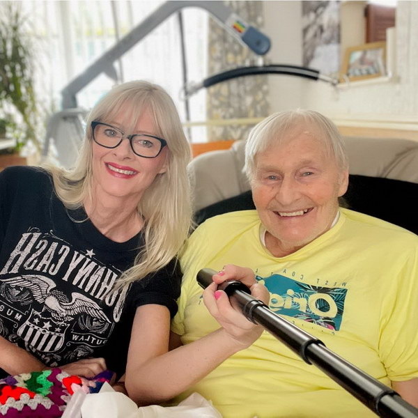     Умер участник первой группы Леннона и Маккартни Quarrymen Лен Гарри