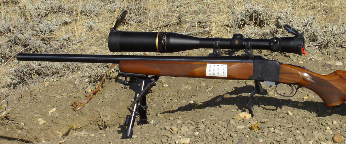 Однозарядная винтовка Ruger №1, модель для варминтинга. (Фото AliveFreeHappy, CC BY-SA 3.0)