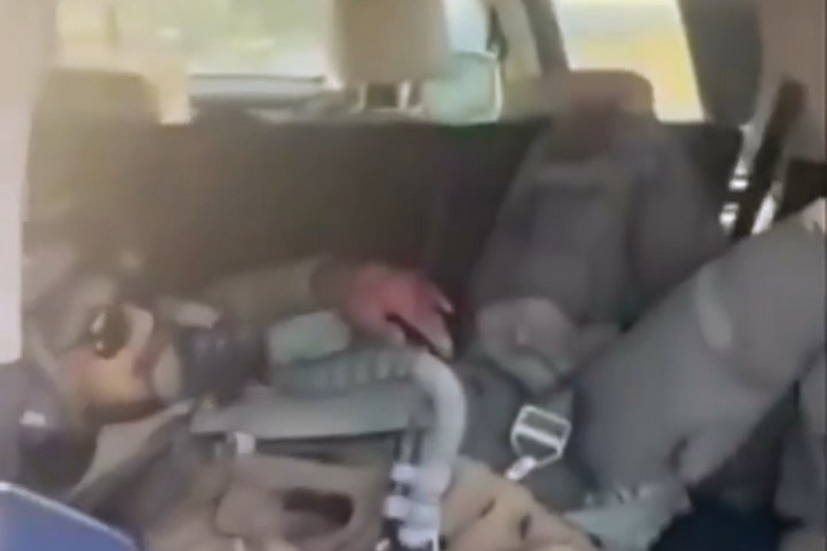    Пилот американского самолёта в Кувейте. Кадр из видео в соцсетях