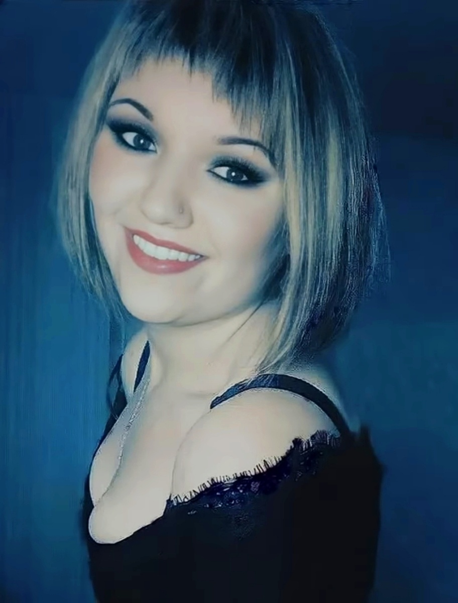 Ист: личная страничка героини в ВКонтакте.Аделина Алексеева / Vk.com