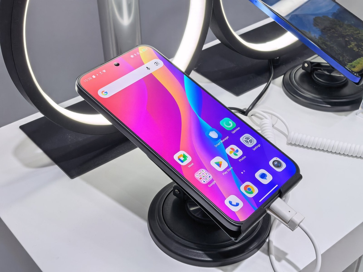    Дисплей NXTPAPER AMOLED