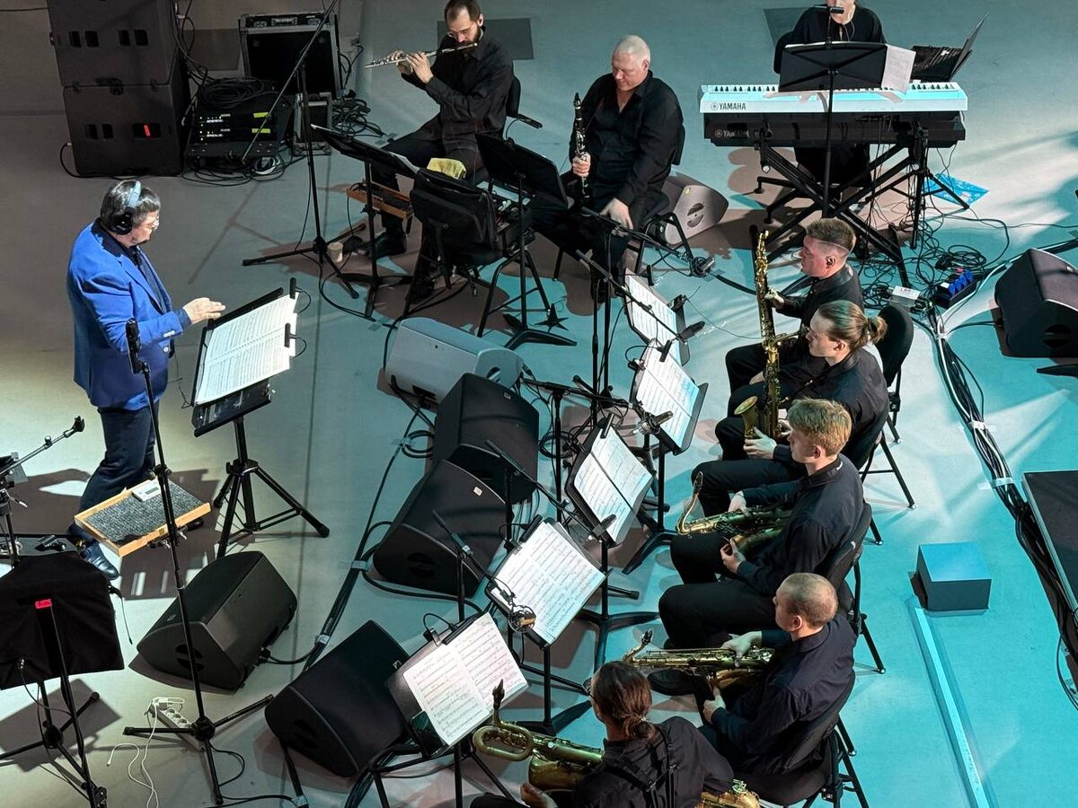 Премьера сочинения А. Сысовева "Пределы контроля" (фото мое)