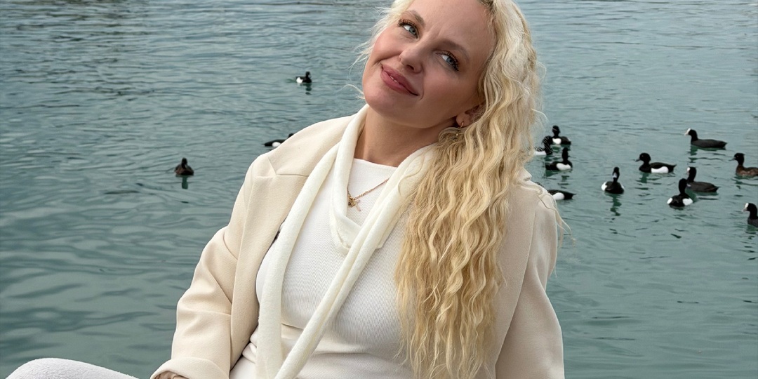 «Паспорт женщины»: пластический хирург из США раскрыл секрет идеальной шеи без операции