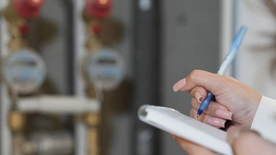 «Счетчики больше не будут бесполезными» — что изменят ГОСТы для ЖКХ и жильцов