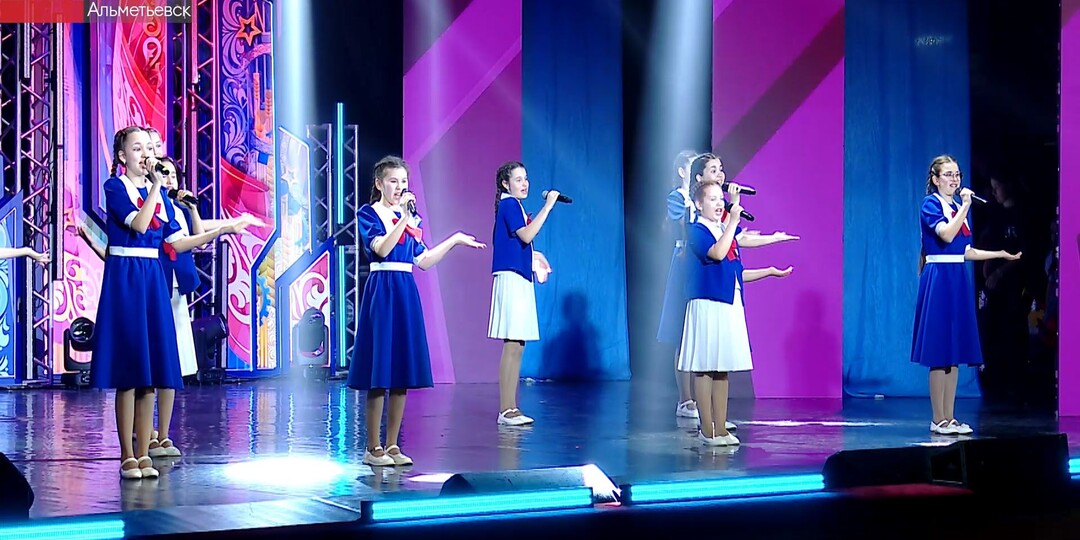 350 номеров представили на гала-концерте фестиваля «Созвездие – Йолдызлык» в Альметьевске