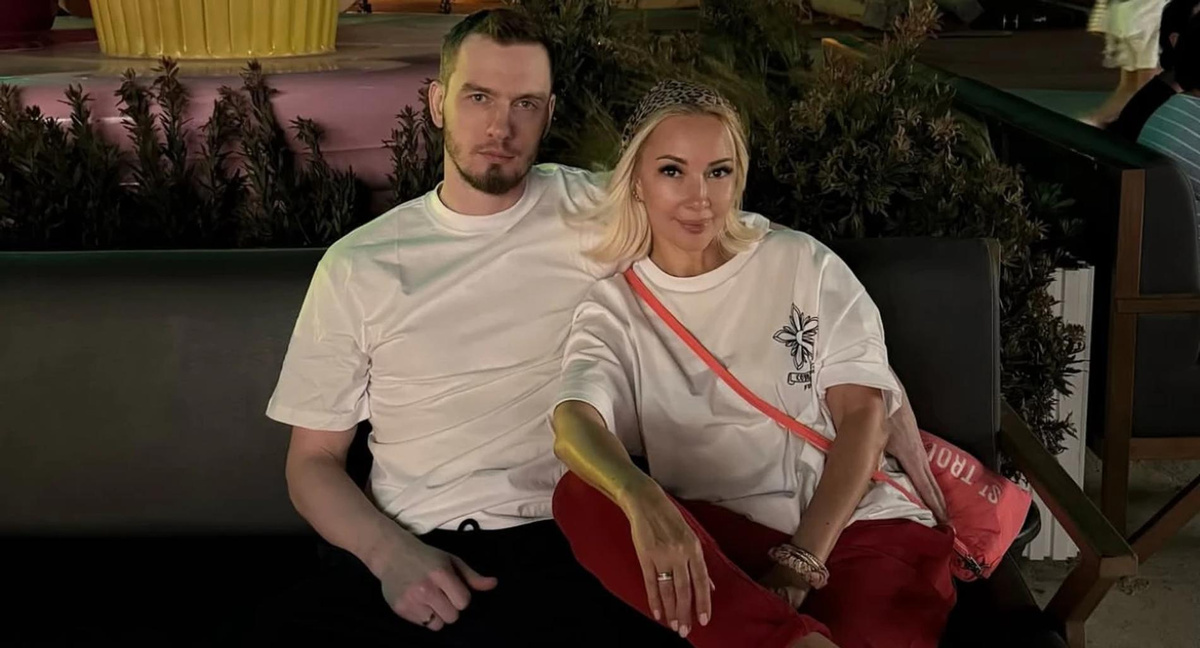    Лера Кудрявцева с мужем Игорем Макаровым. Фото: Инстаграм (запрещён в РФ) @leratv