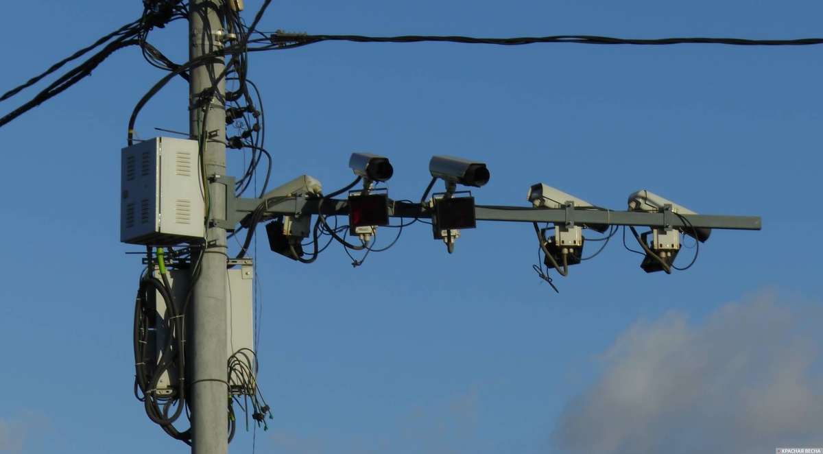     Дорожные камеры   
Александр Кульчицкий © ИА Красная Весна