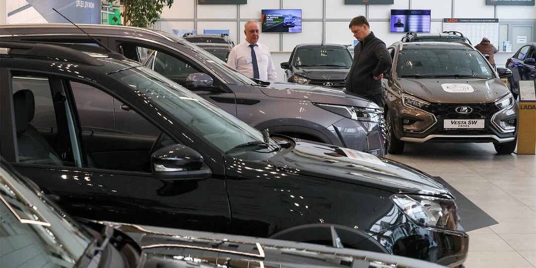 «Худшее за десять лет». Эксперты оценили падение продаж машин в феврале