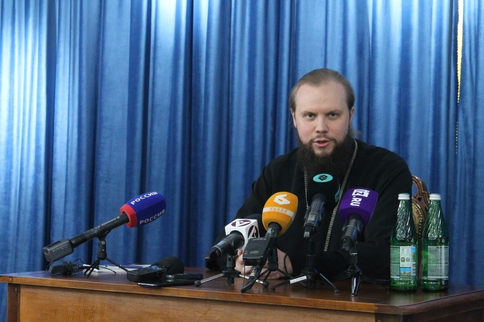    Митрополит Никандр Виктория СУХОВА