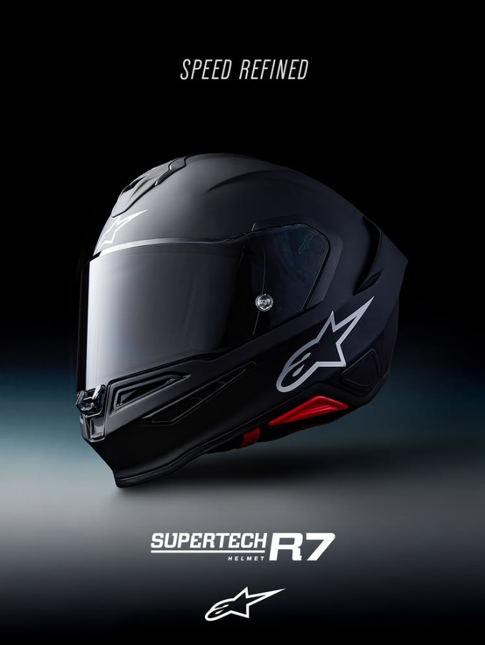 Новый мотоциклетный шлем от Alpinestars - Supertech R7.