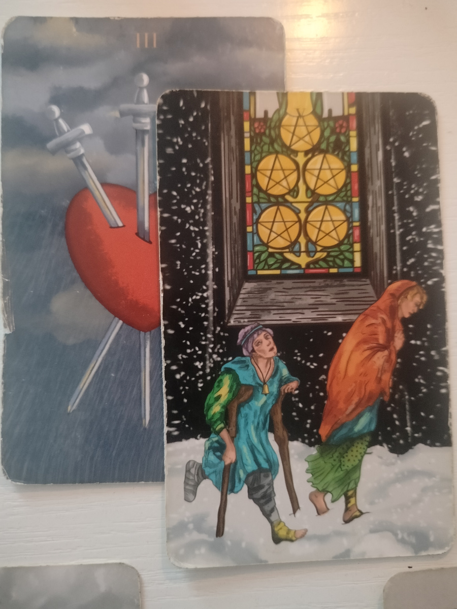 3 мечей, 5 пентаклей