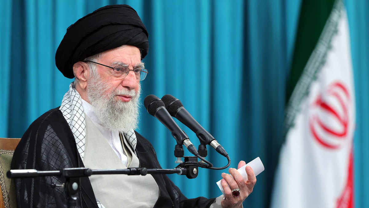    Али Хаменеи GLP