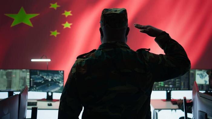 Обложка © freepik / DC Studio