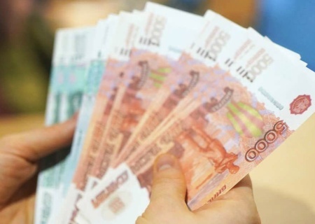    Миронов обвинил Росстат в обнародовании фейковой средней зарплаты в России