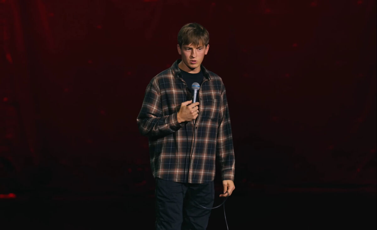    Комик Алексей Щербаков