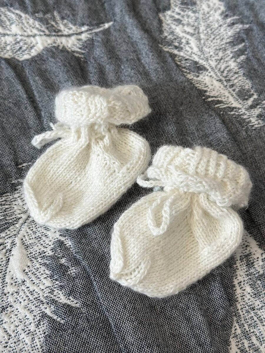 Носочки для новорожденного