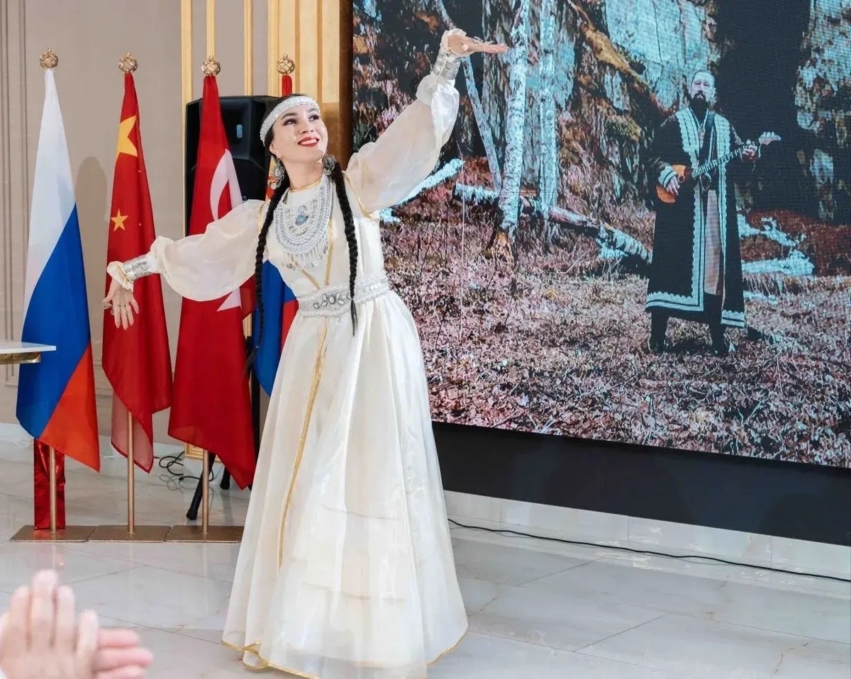     Краснокаманан конкурсантыбыҙ – бейеү оҫтаһы