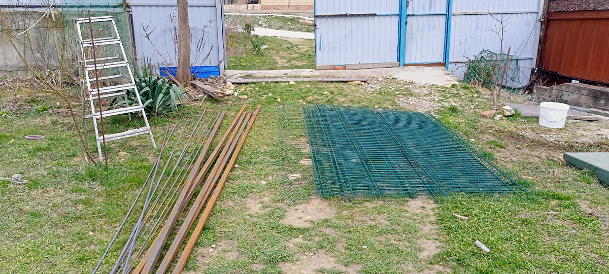 Будущий забор 