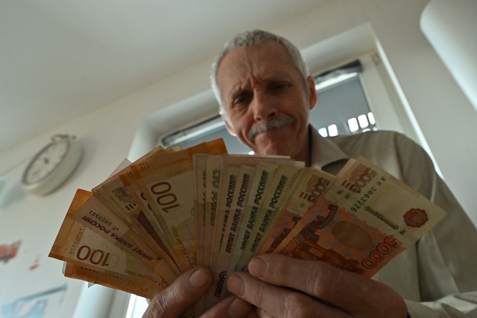    Мужчина подал в суд на магазин из-за ошибок в календаре. Фото: Гусева Евгения