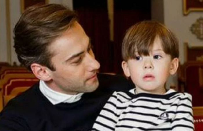    Отец и сын: Дмитрий Шепелев с маленьким Платоном.