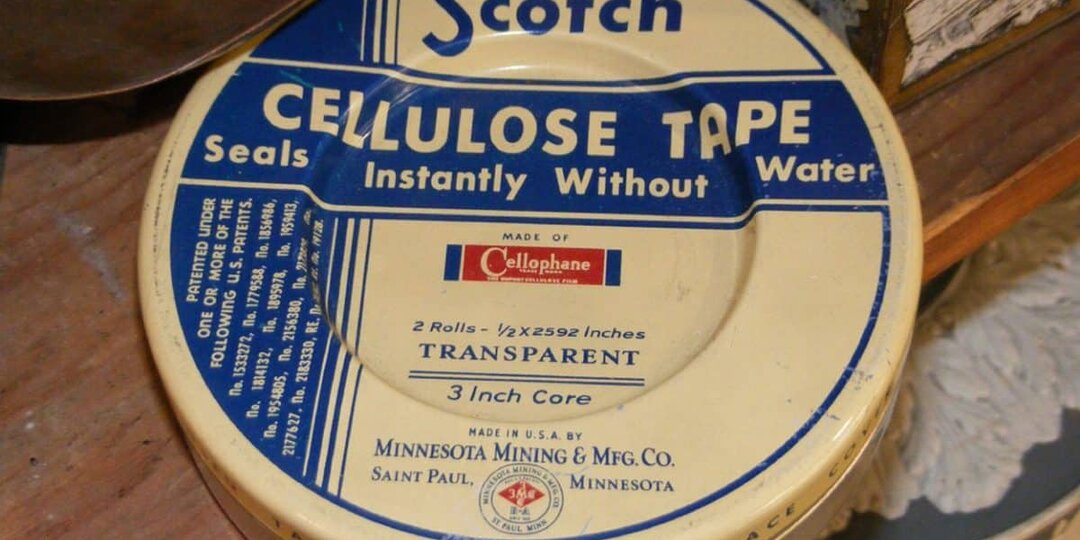 Физики выяснили, почему при отклеивании скотч издает визжащий звук