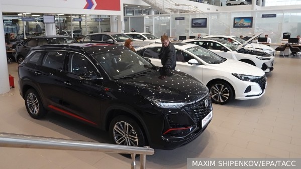     Фото: MAXIM SHIPENKOV/EPA/ТАСС   
 Текст: Валерия Городецкая