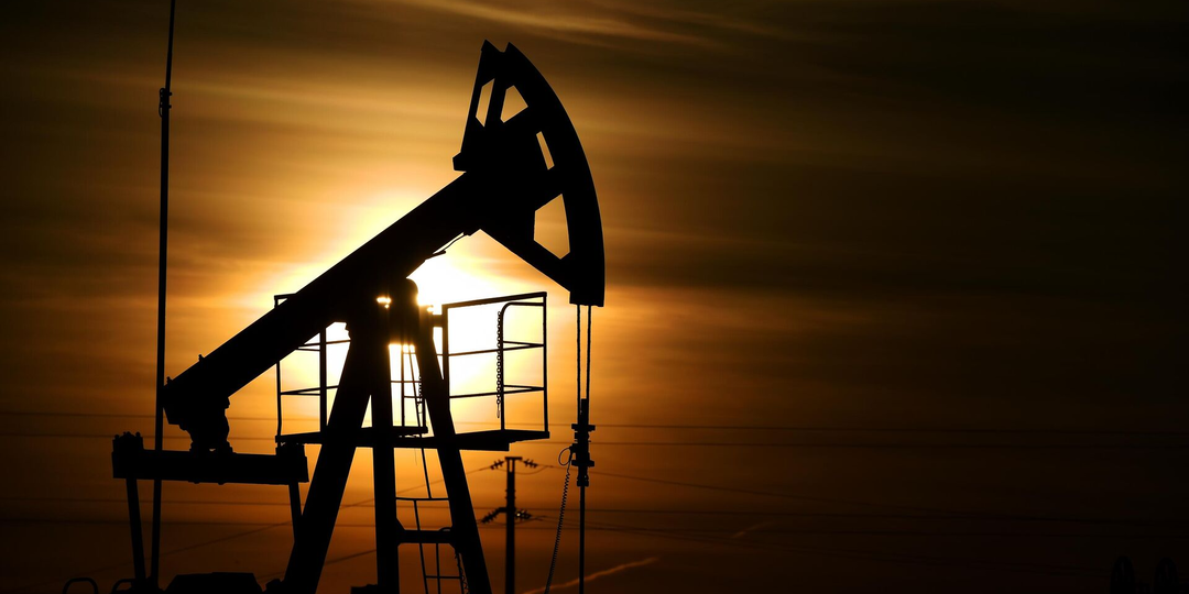 НЕФТЬ: ЧЕРНОЕ ЗОЛОТО, ИЗ-ЗА КОТОРОГО ДВИГАЛСЯ МИР И НАЧИНАЛИСЬ ВОЙНЫ