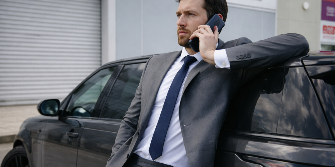 Встретил инвестора с кнопочной Nokia за 2000 рублей: оказалось, это продуманная стратегия, а не экономия