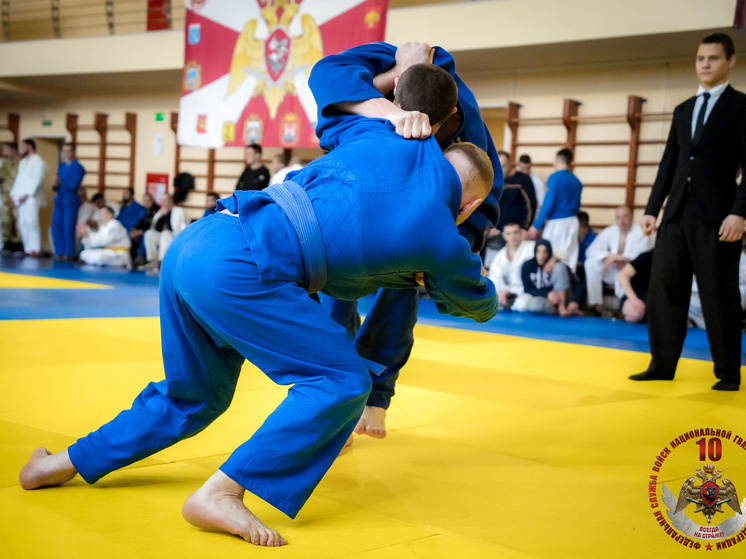     Фото: https://83.rosguard.gov.ru