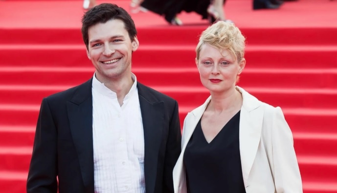 Даниил Страхов и Мария Леонова