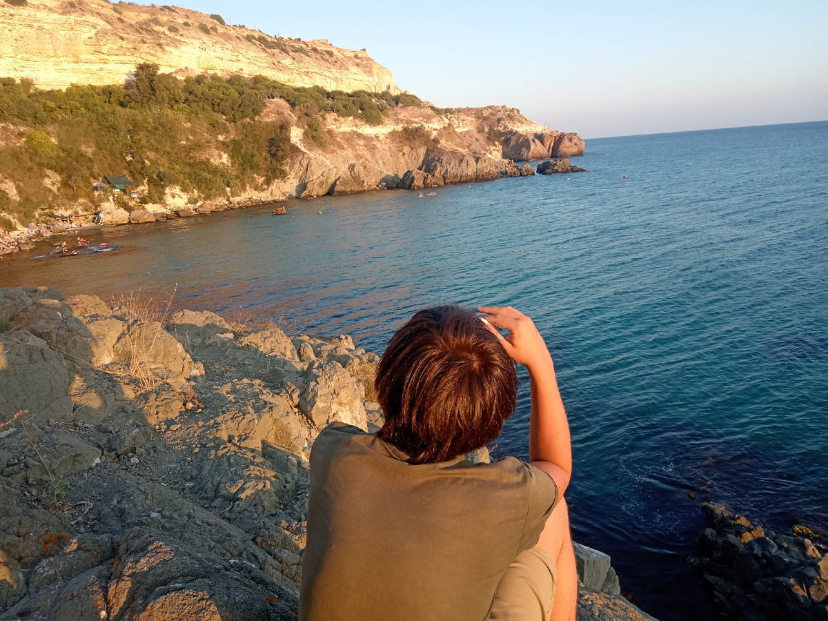 Ярослав на отдыхе - и пусть весь мир подождет. 🙂