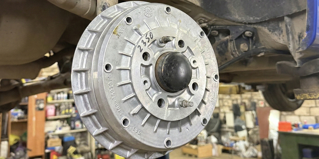 Купил новую машину, а сзади стоят барабанные тормоза из прошлого века