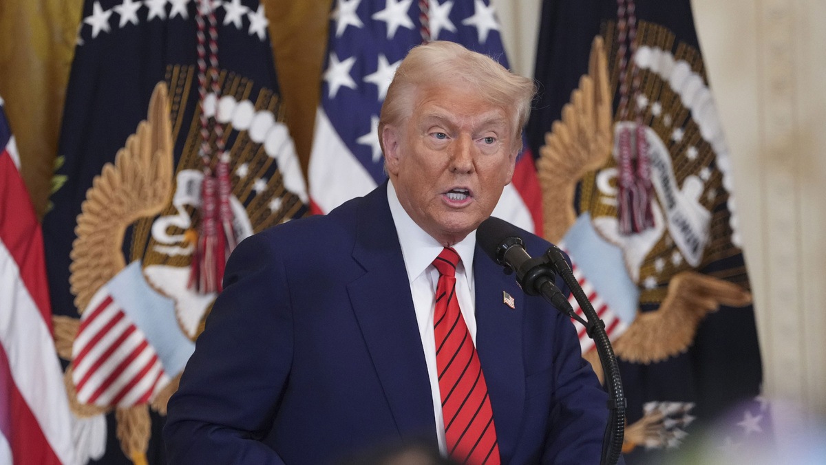    Дональд Трамп 2025 GLP