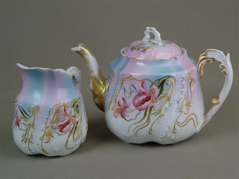 Кузнецовский фарфор