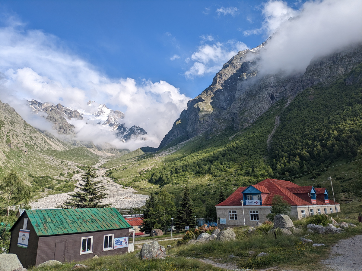 Альплагерь " Безенги"