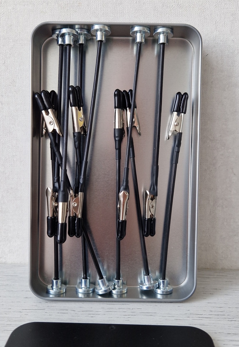 Стержни-зажимы в комплекте