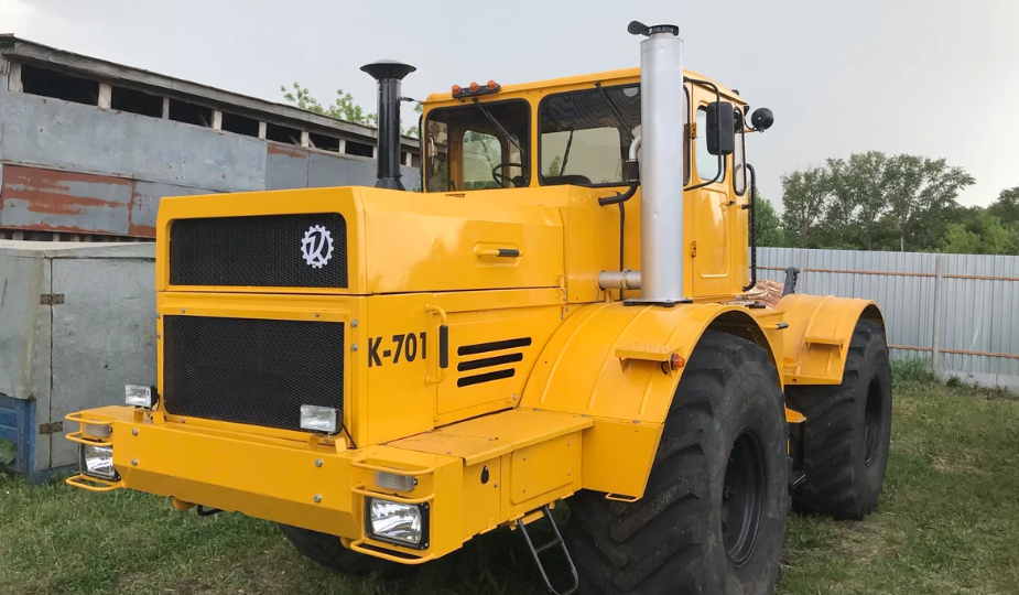 Жив ли завод, где делали К-700: съездил и узнал всё сам