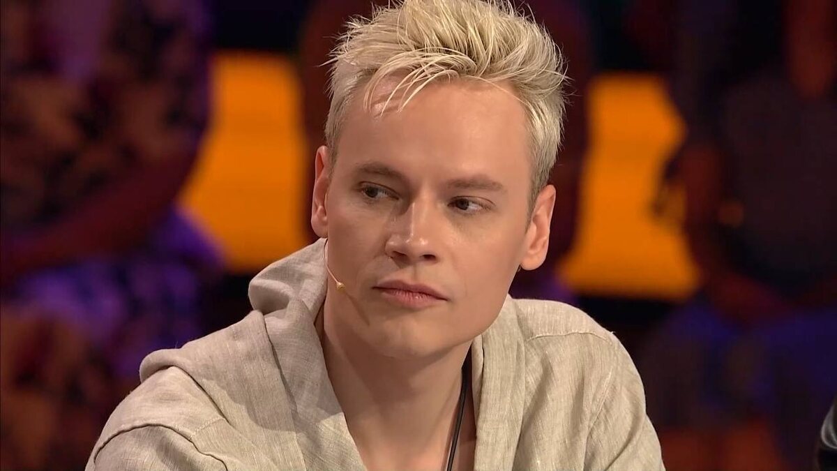 Кто защитит патриотов в собственной стране?Из интернета 