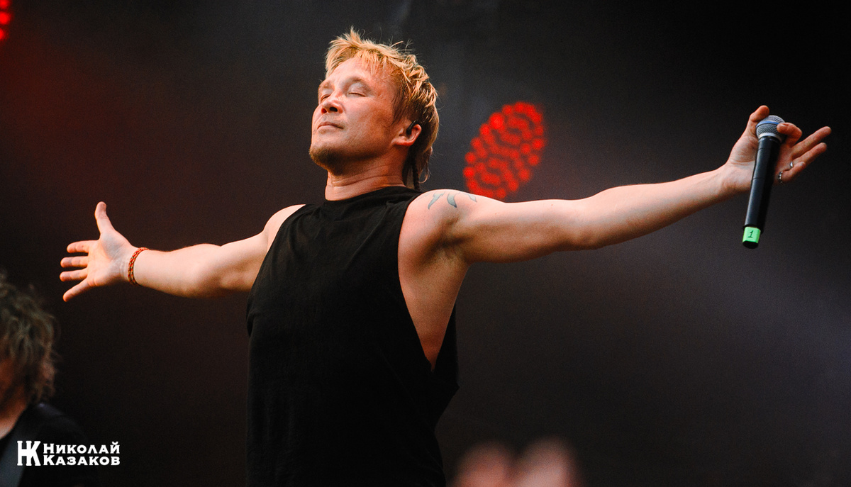 Антон "Пух" солист группы F.P.G. на концерте 22 июля 2022 г. KKinchevFest