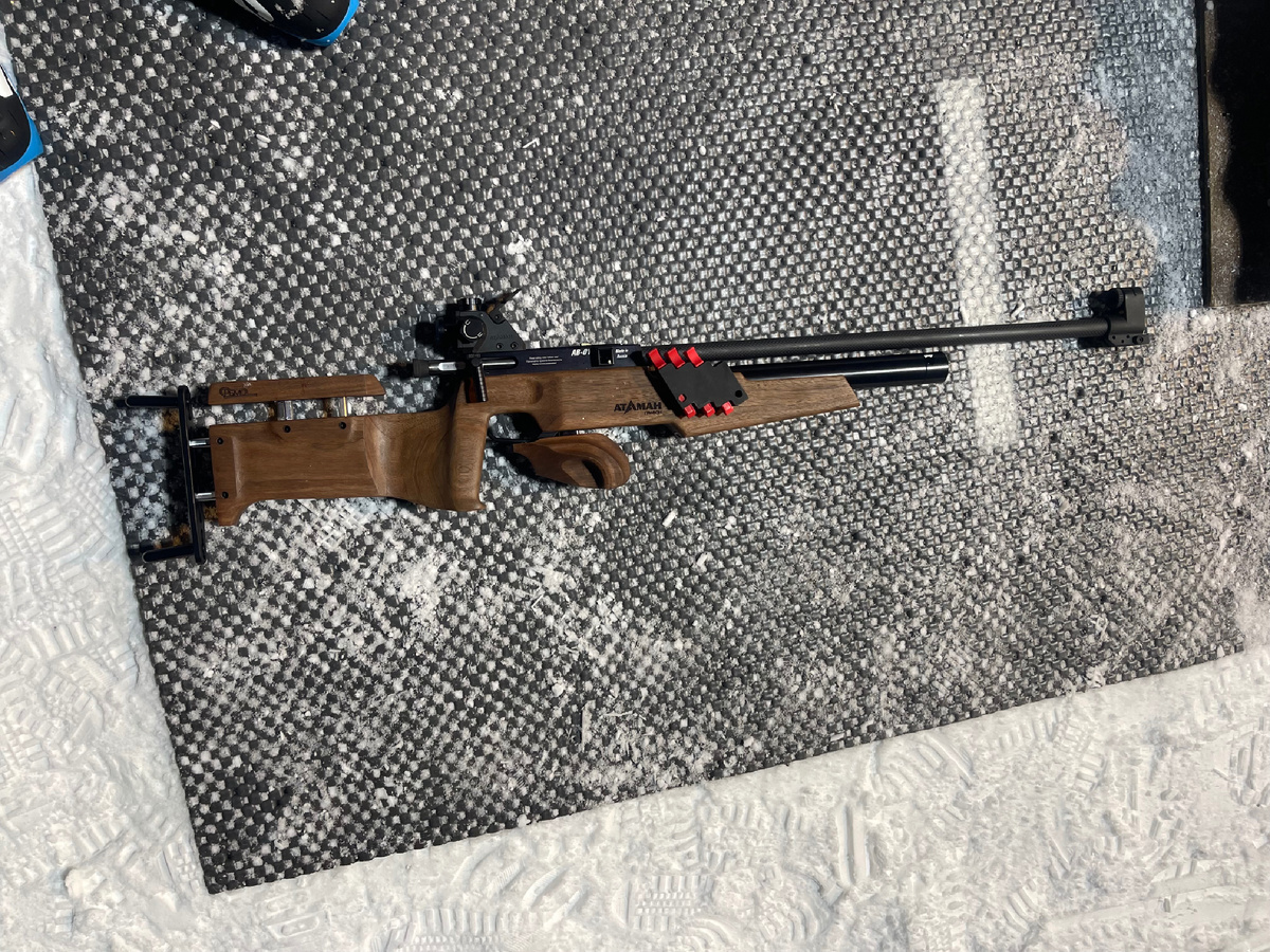 Винтовка АВ-01 "Грифон" в "Лужниках". Фото автора