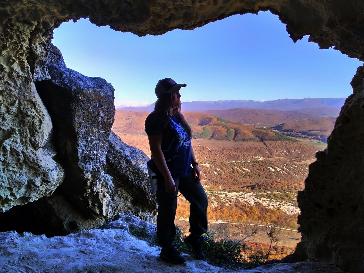 В пещерном городе Тепе-Кермен