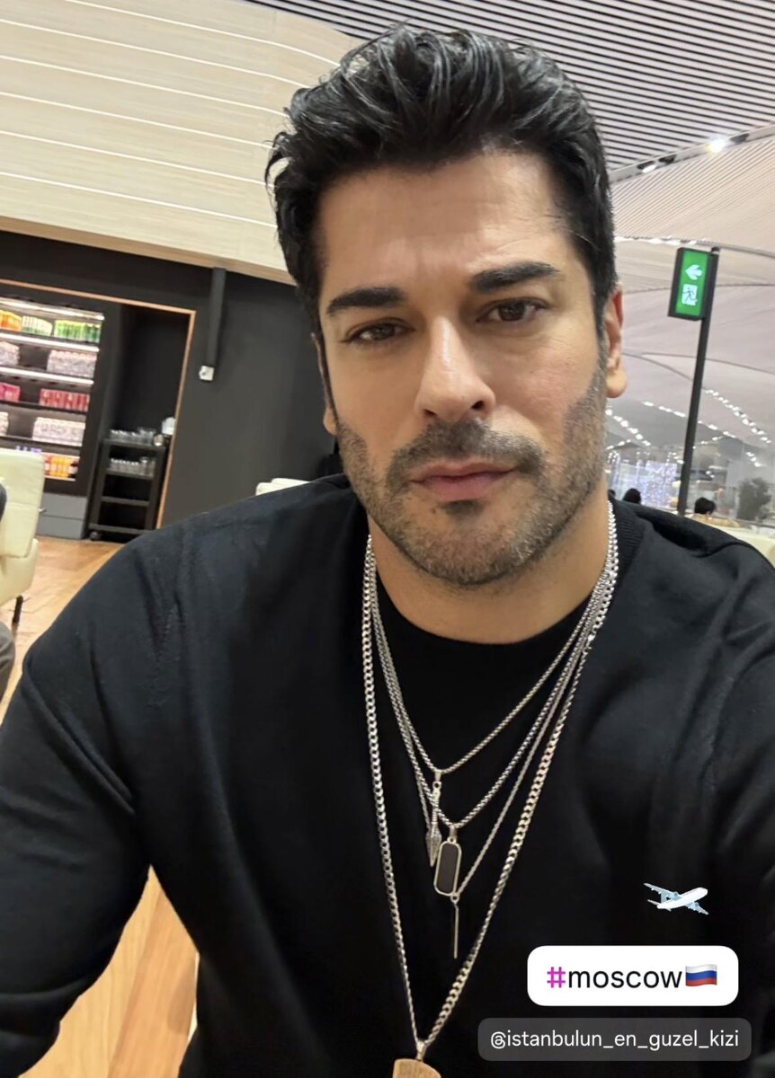    Красавец-актёр Озчивит/соцсети артиста