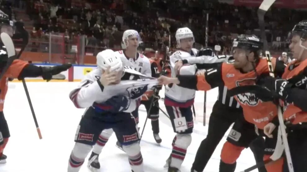    Тот самый момент. Фото: скриншот с трансляции