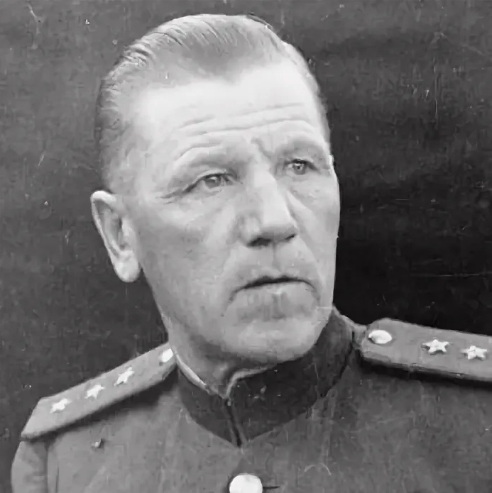 Генерал Горбатов Александр Васильевич