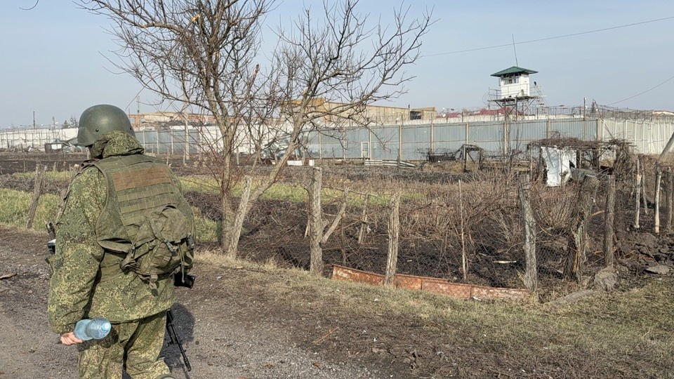    Военкор Сладков подтвердил наличие связи в зоне СВО Александр КОЦ