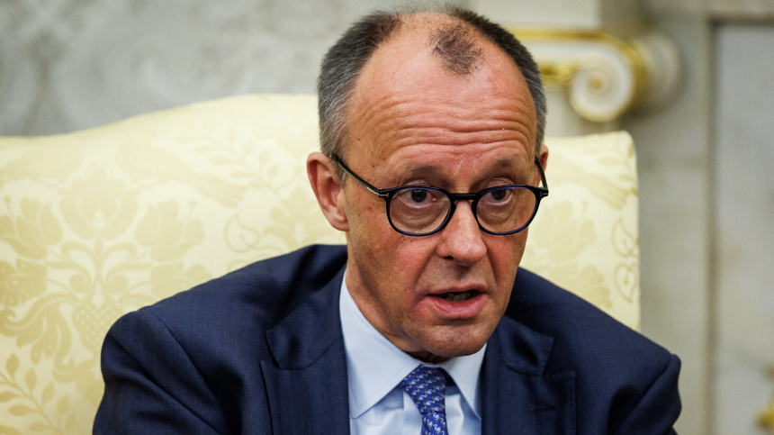    Фото: www.globallookpress.com/Samuel Corum - Pool via CNP